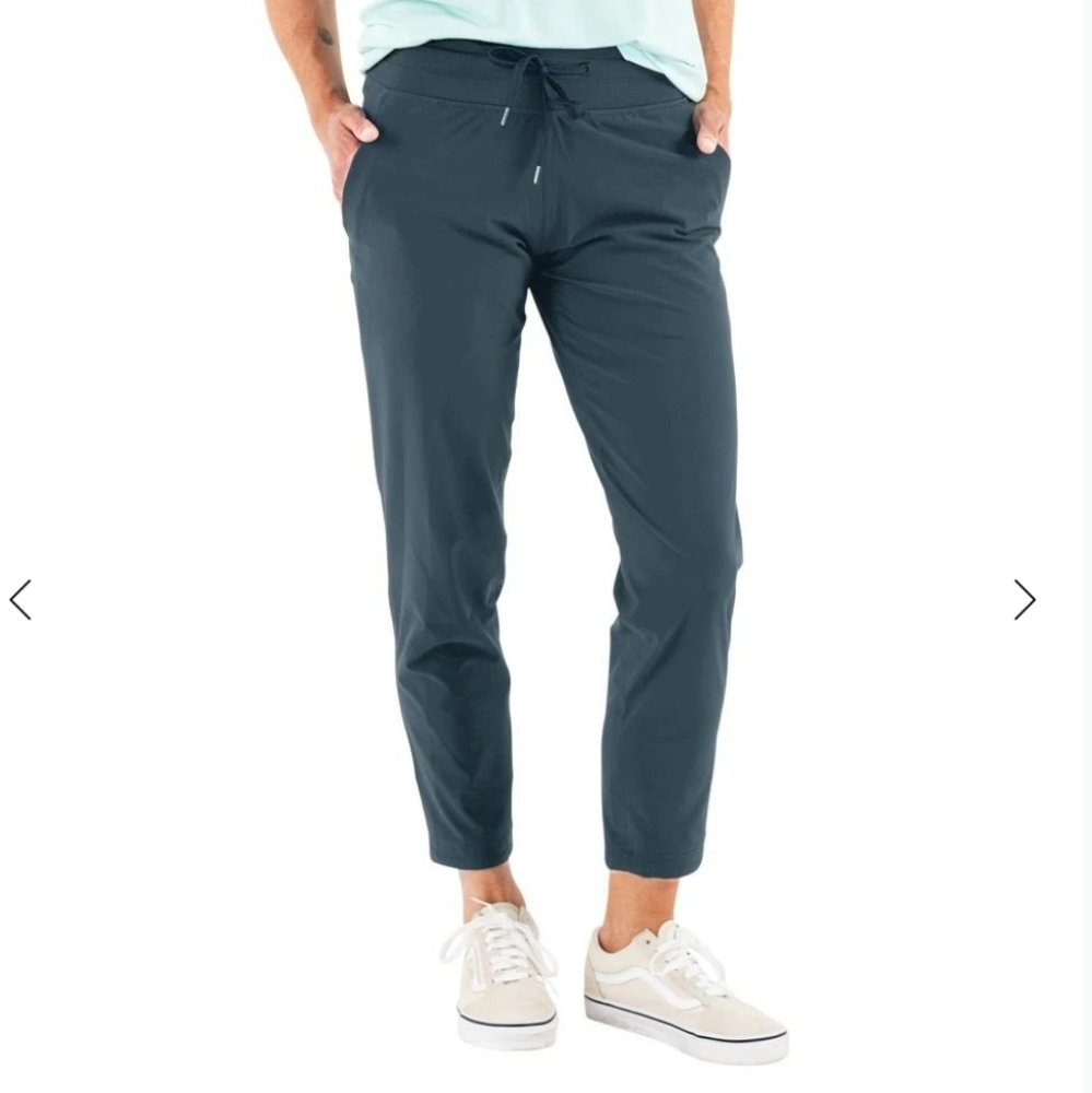 Free Fly cropped pants